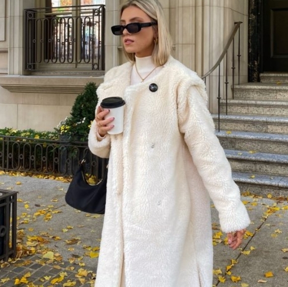 Jackets & Blazers - 🆕️faux shearling coat🤩